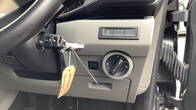 Volkswagen Transporter Shuttle T32 Swb Diesel 2.0 TDI 110PS SE Minibus